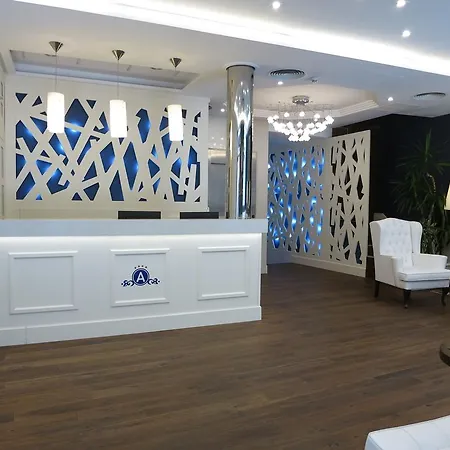 ホテル Boutique Atrio 4*