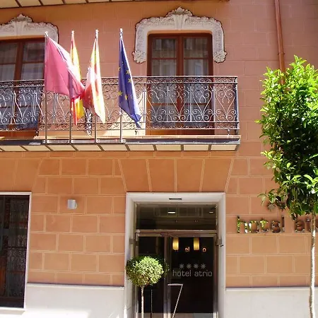 Hotel Boutique Atrio 4*
