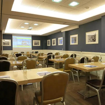 Boutique Atrio Hotel 4*