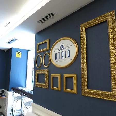 فندق Boutique Atrio 4*