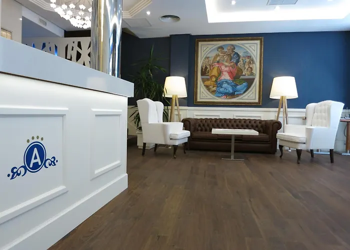 Boutique Atrio Hotell 4*